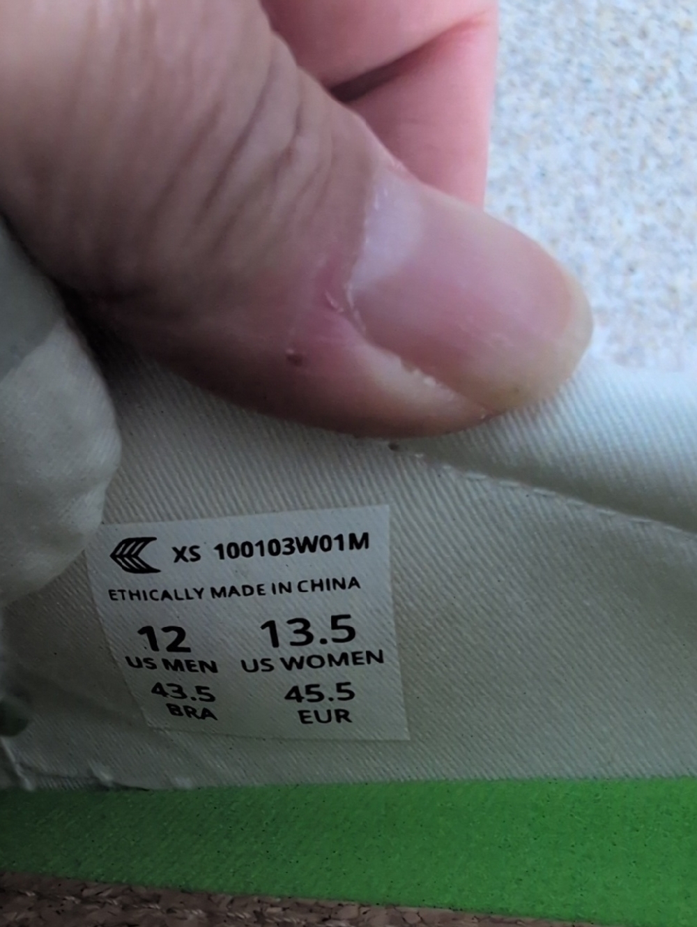 Cariuma White Sneakers, Gym Shoes, Canvas, Men's Size 12, Women Size 13.5 - Picture 12 of 12